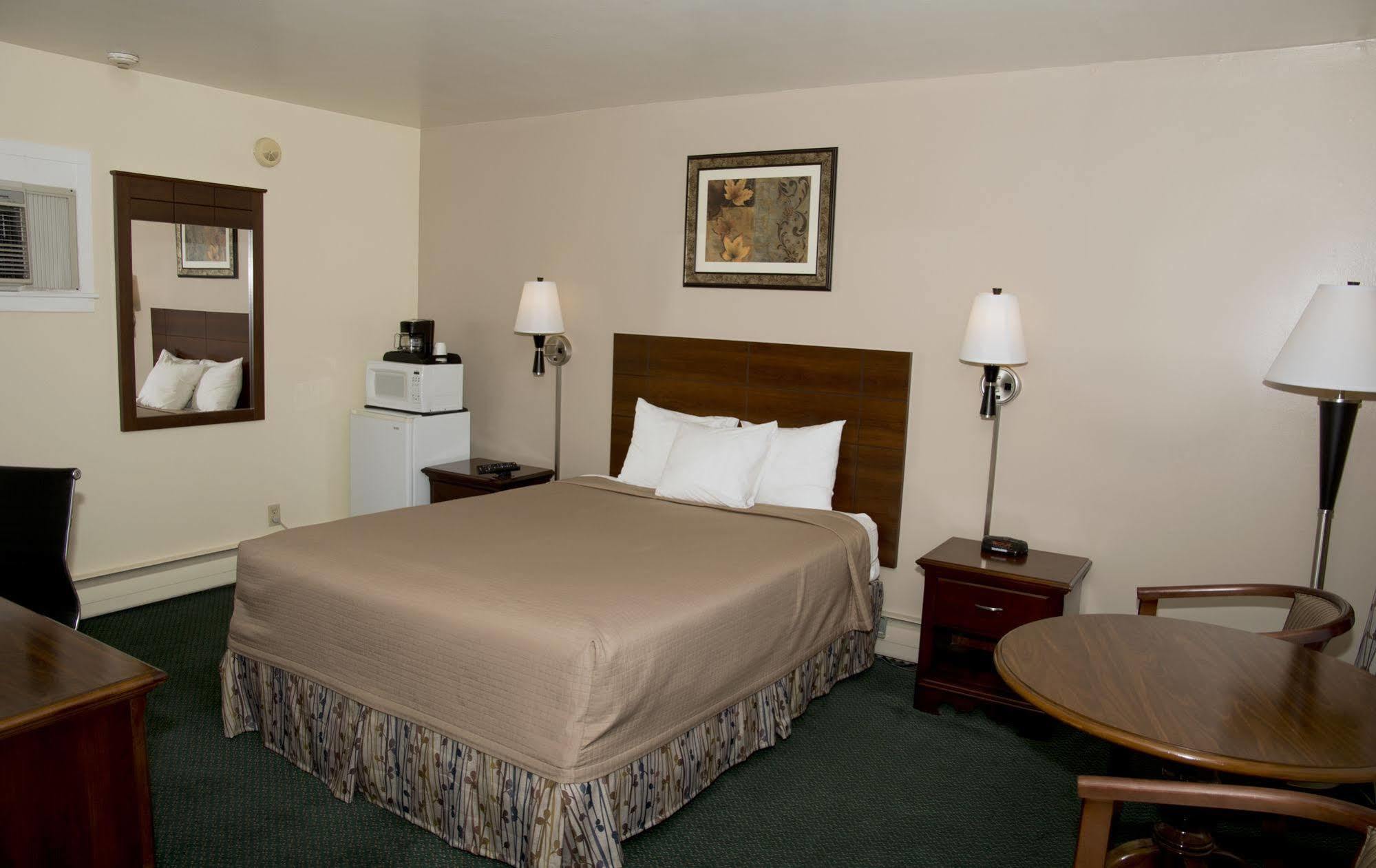 Travelers Inn Brunswick Exterior foto